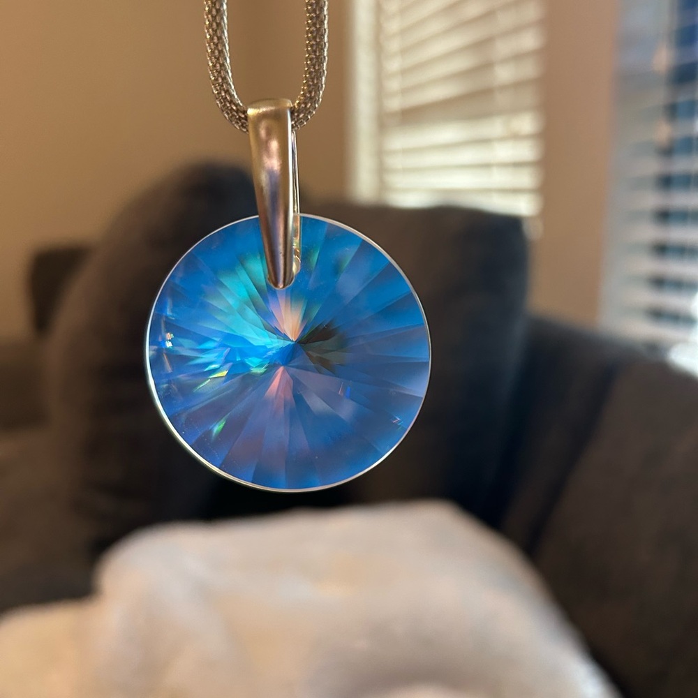 Kendra Scott Blue Pendant Necklace